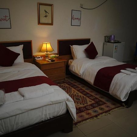 Petra Home Hotel Wadi Musa Luaran gambar