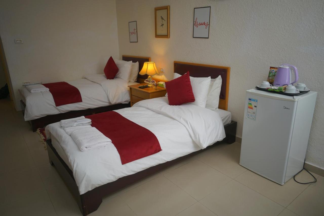 Petra Home Hotel Wadi Musa Luaran gambar